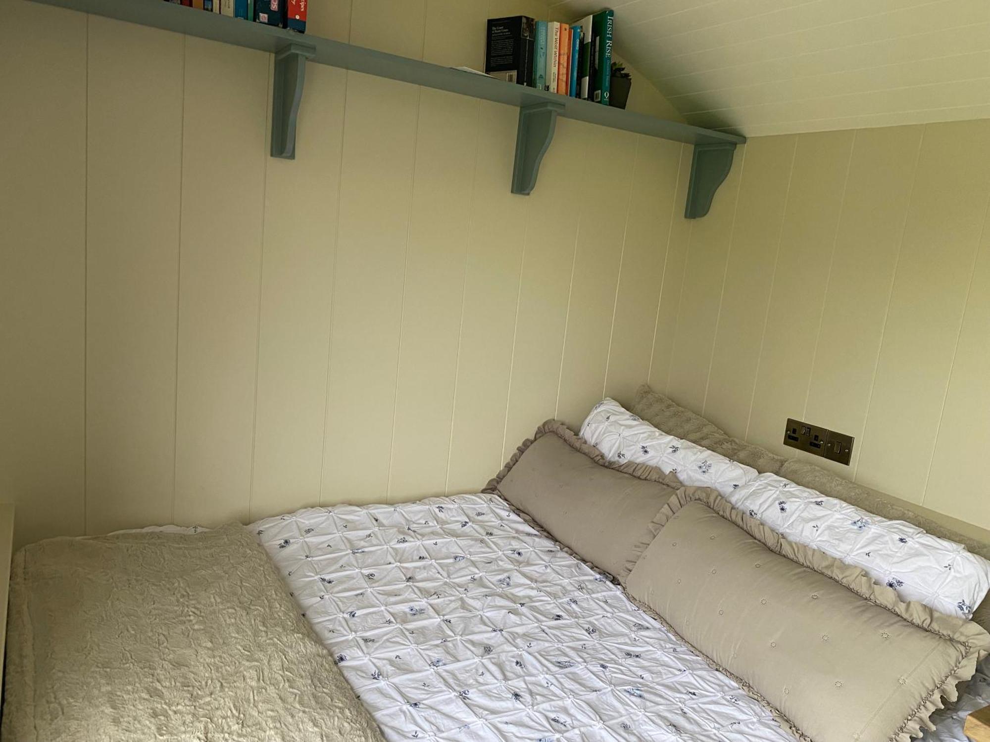Burren Garden Glamping Hut Βίλα Boston Εξωτερικό φωτογραφία