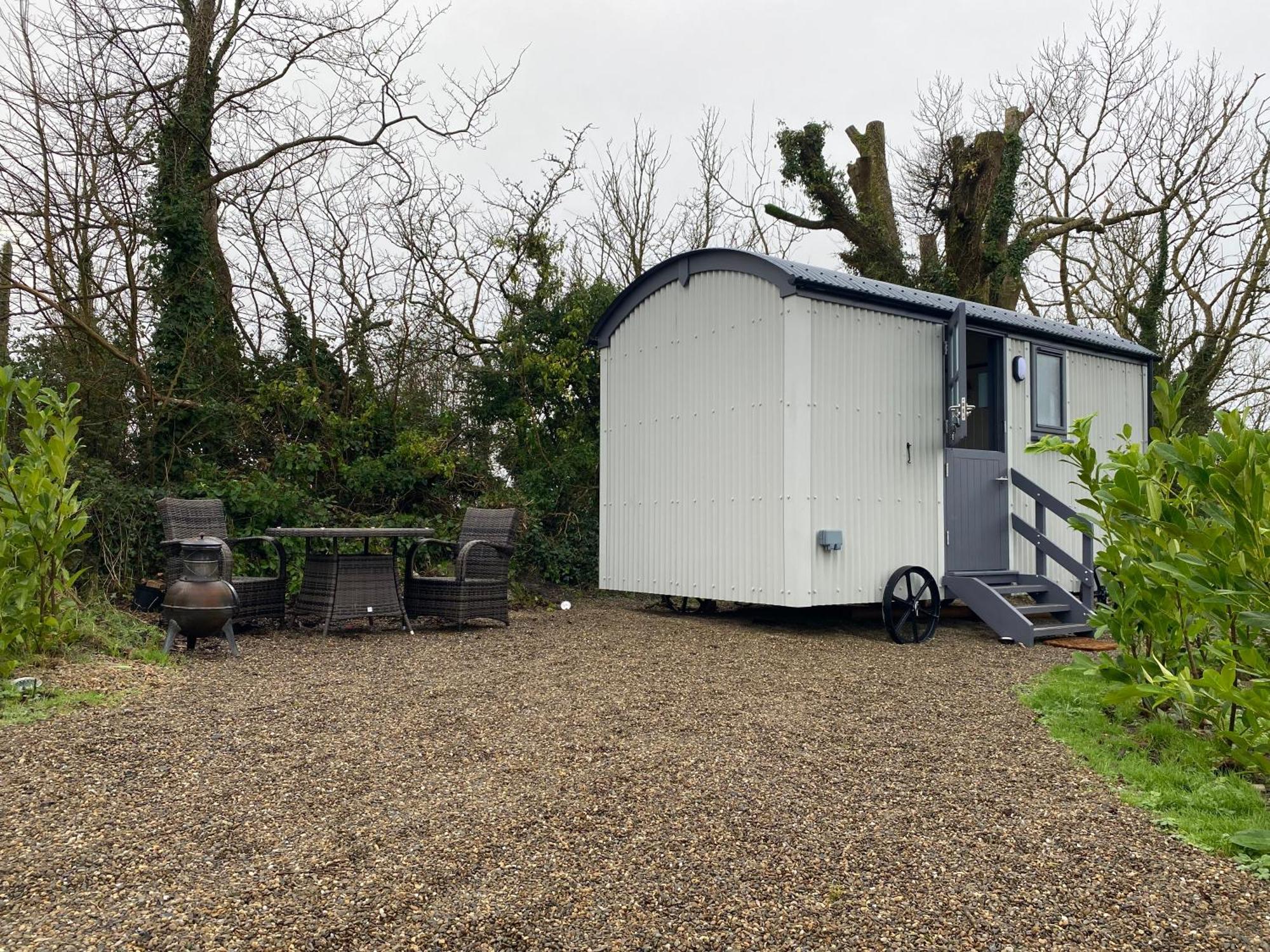Burren Garden Glamping Hut Βίλα Boston Εξωτερικό φωτογραφία